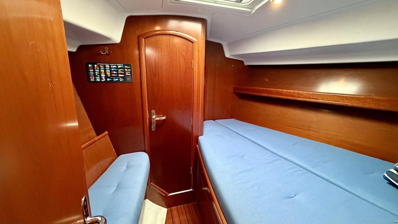 Beneteau Oceanis Clipper 42 CC