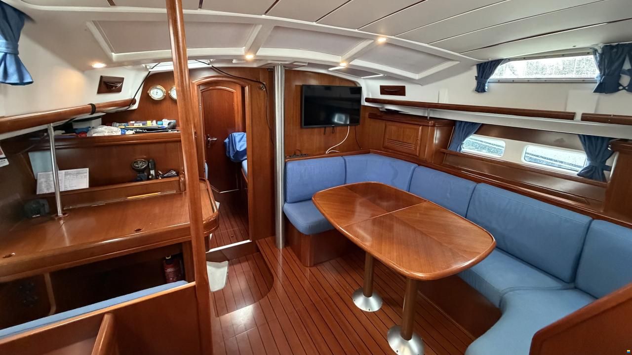 Beneteau Oceanis Clipper 42 CC