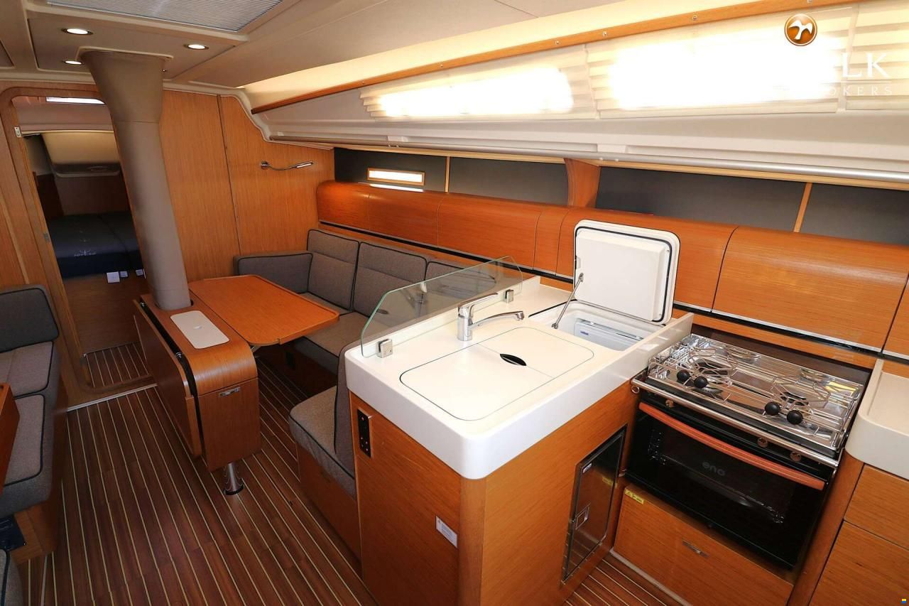 Dehler 38