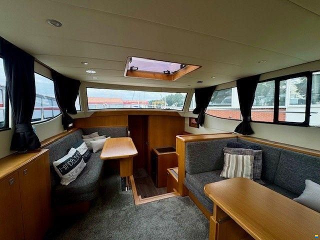 Jetten 44 AC