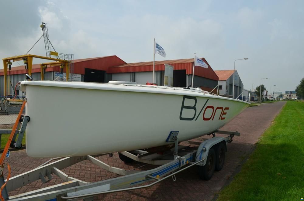 Bavaria B/One