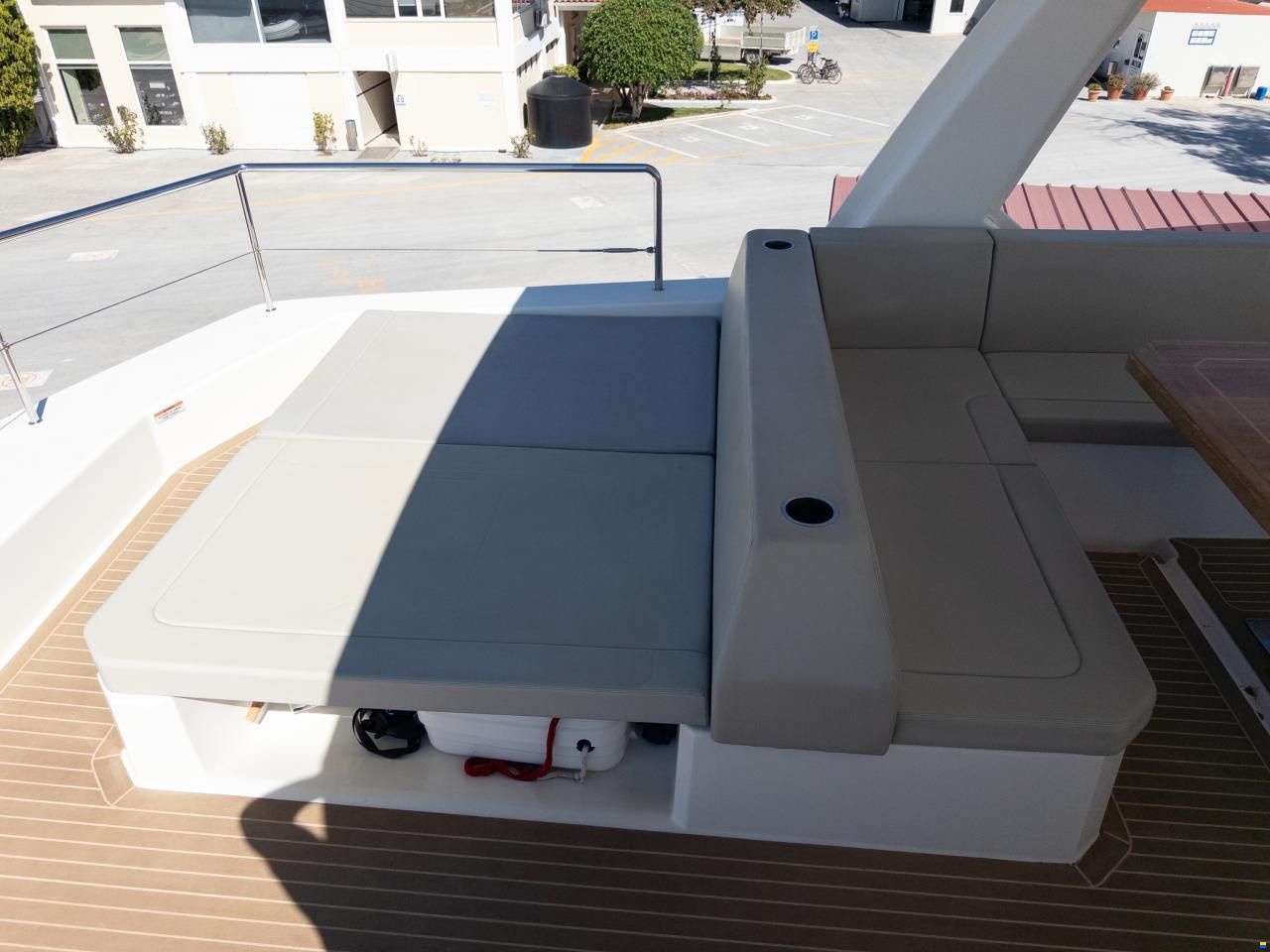 Leopard 46 Powercat