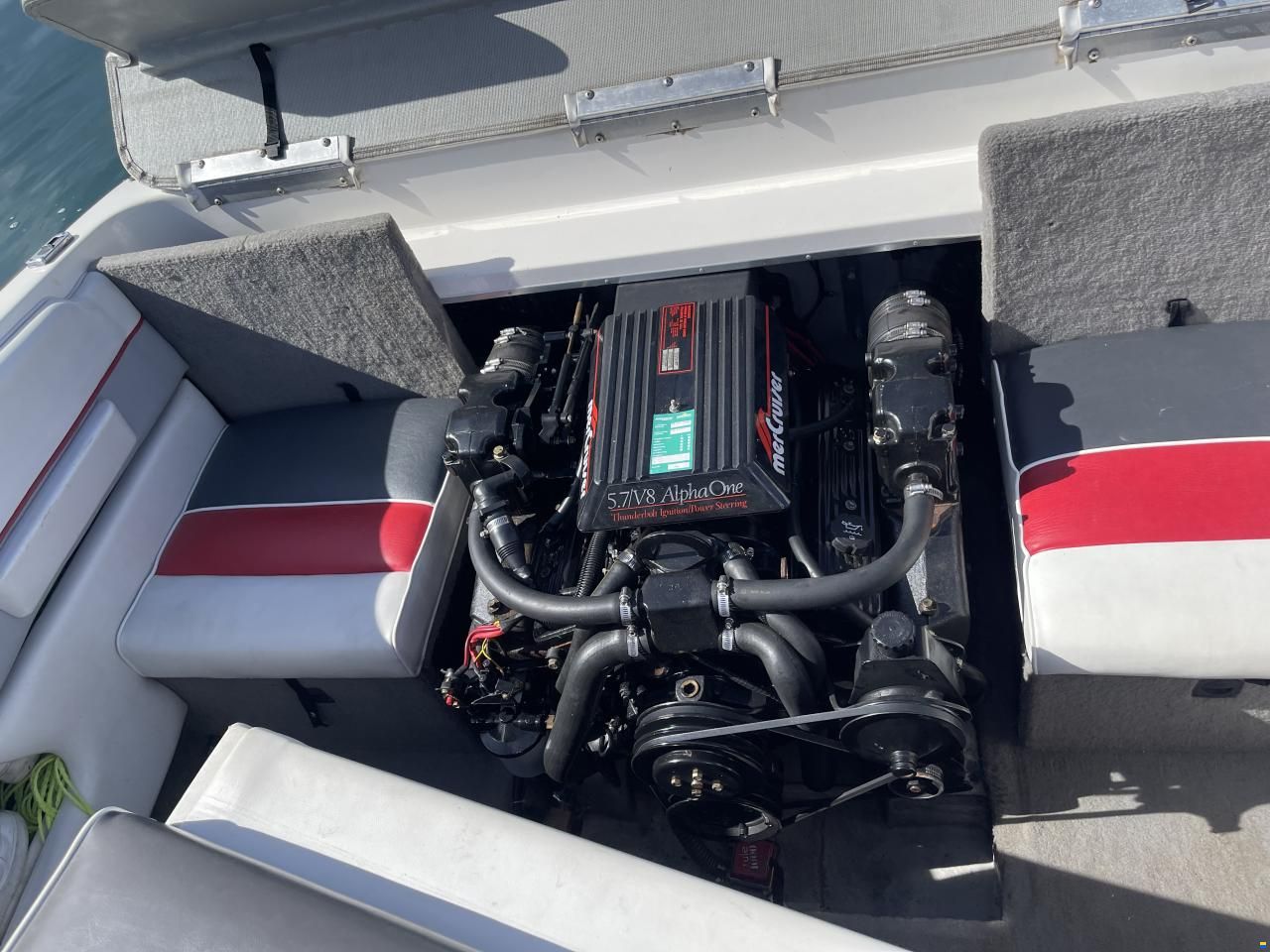 Chaparral 2050 SL