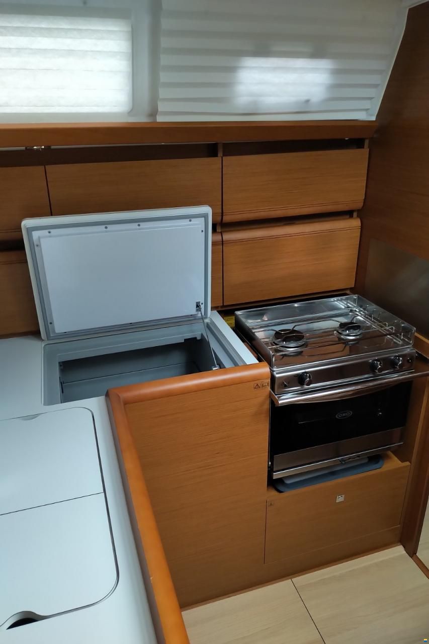 Jeanneau Sun Odyssey 389