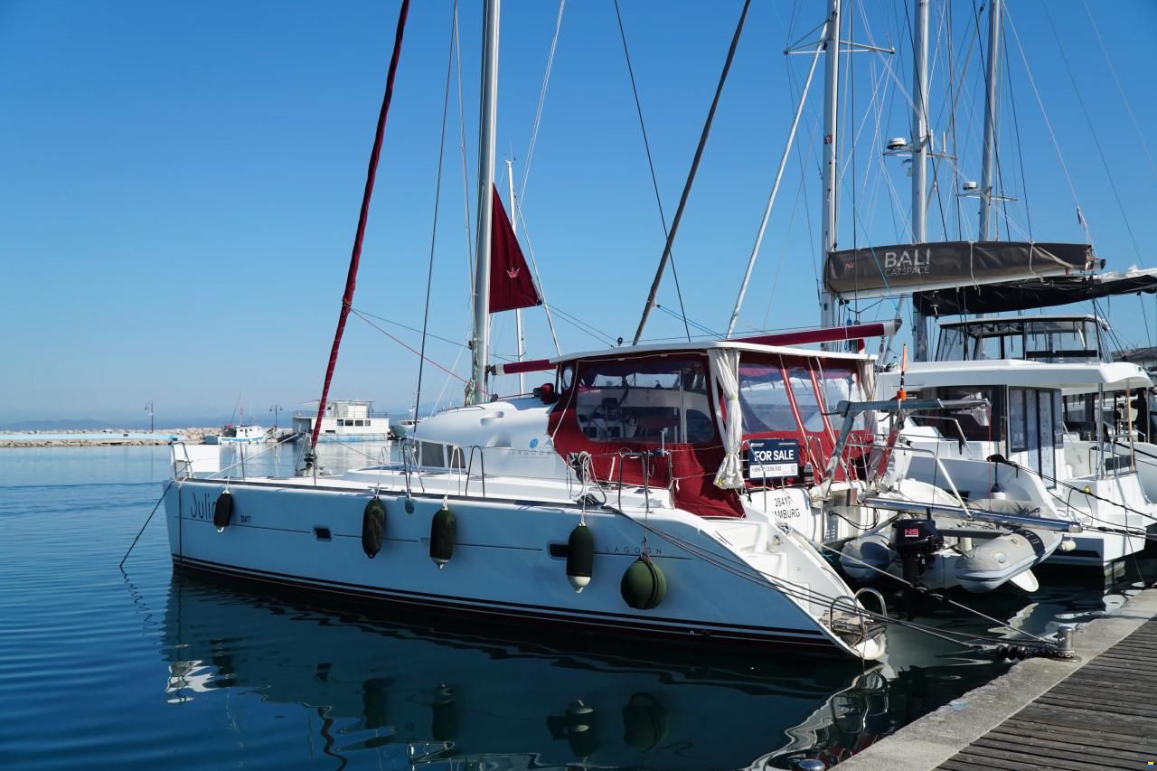 Lagoon 410
