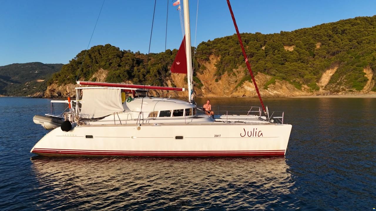 Lagoon 410
