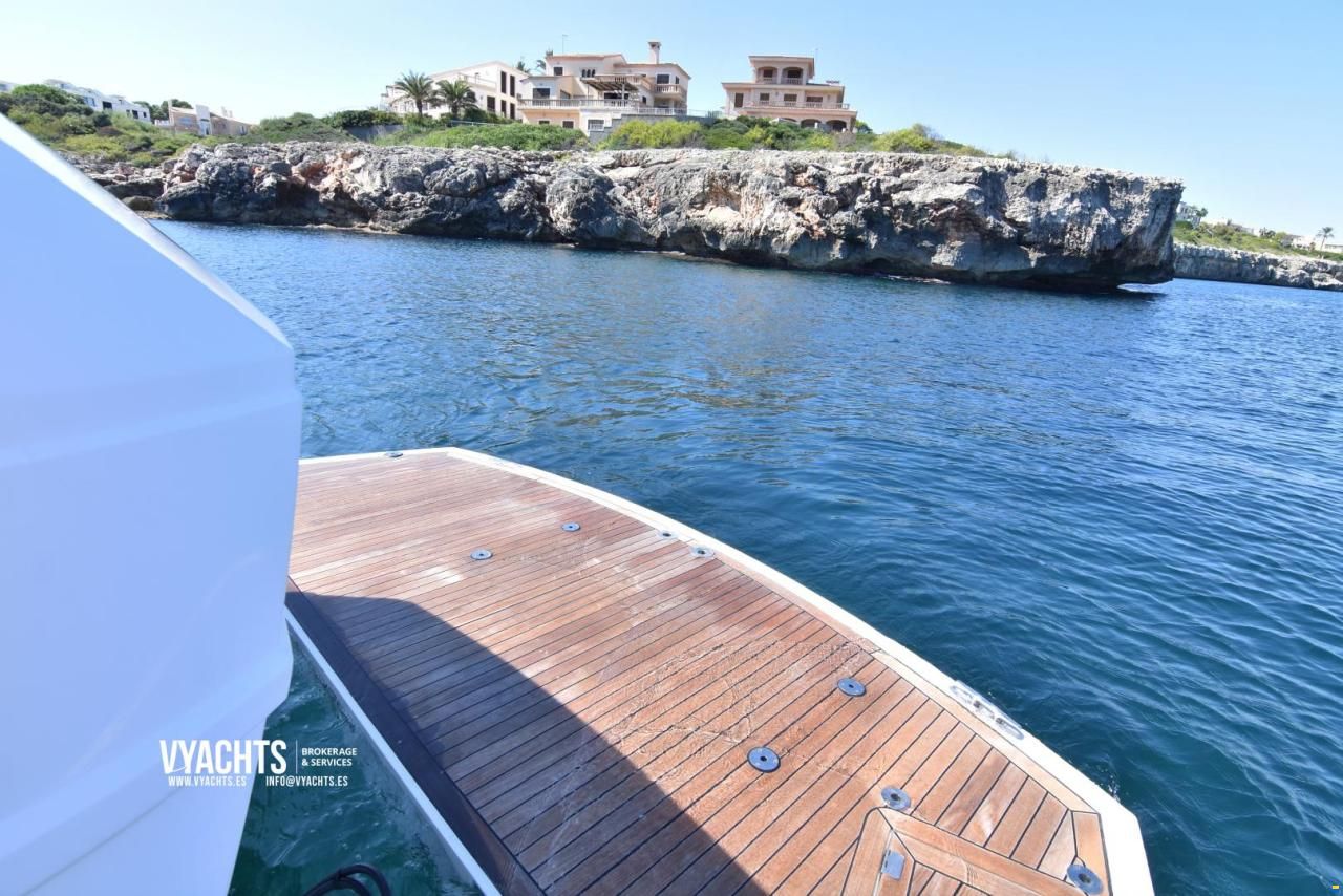 Sunseeker Portofino 48