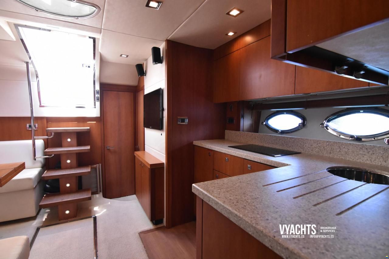 Sunseeker Portofino 48