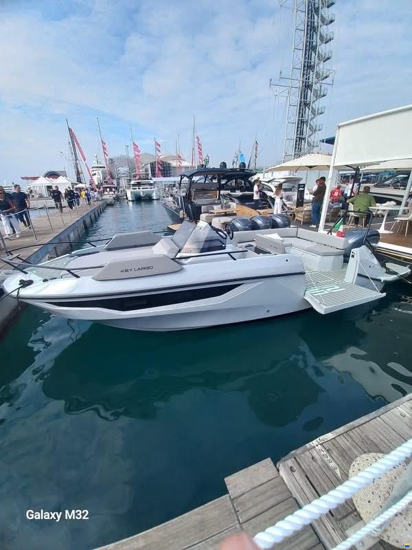 Sessa Key Largo 25