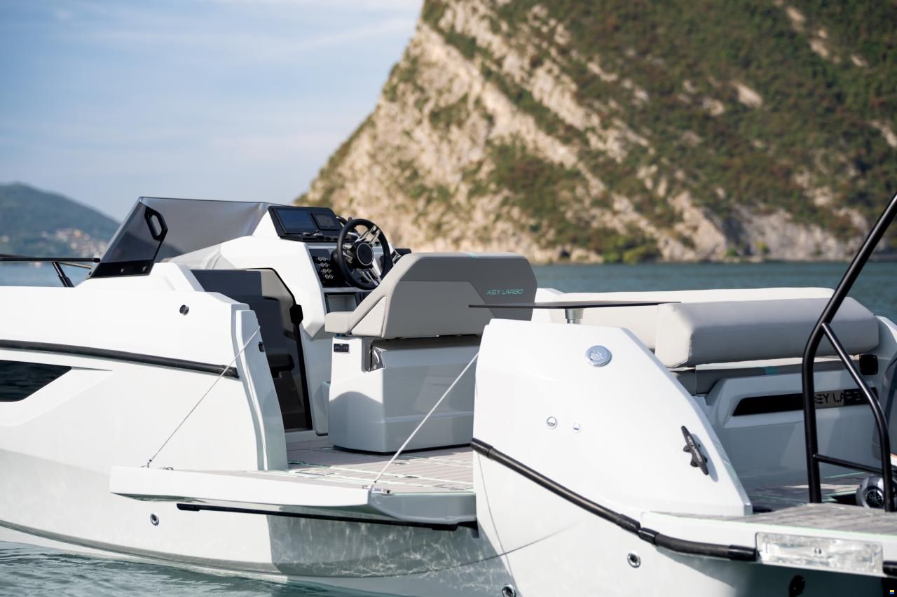 Sessa Key Largo 25