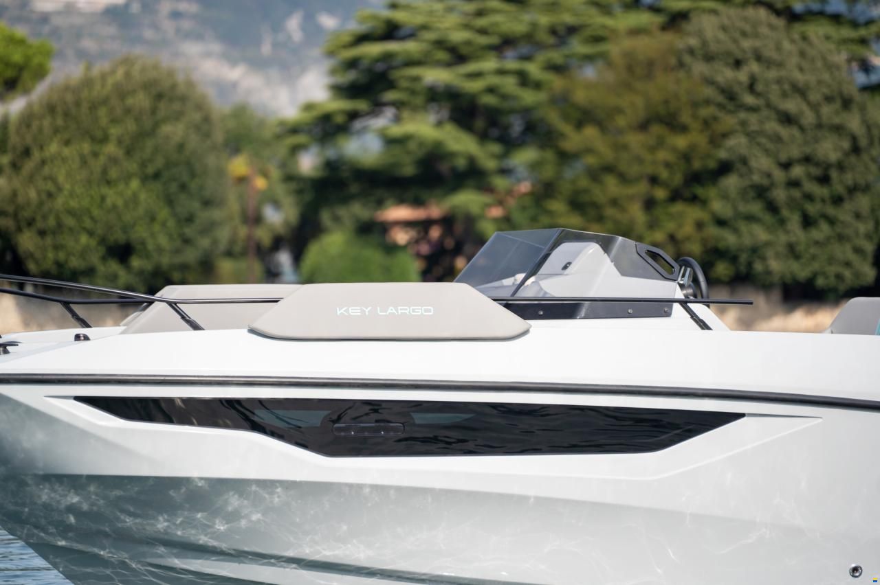 Sessa Key Largo 25