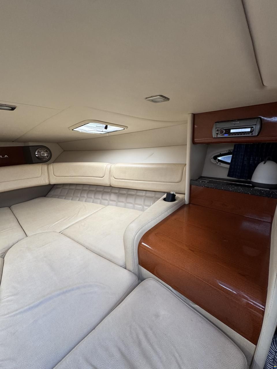 Formula 270 Sun Sport