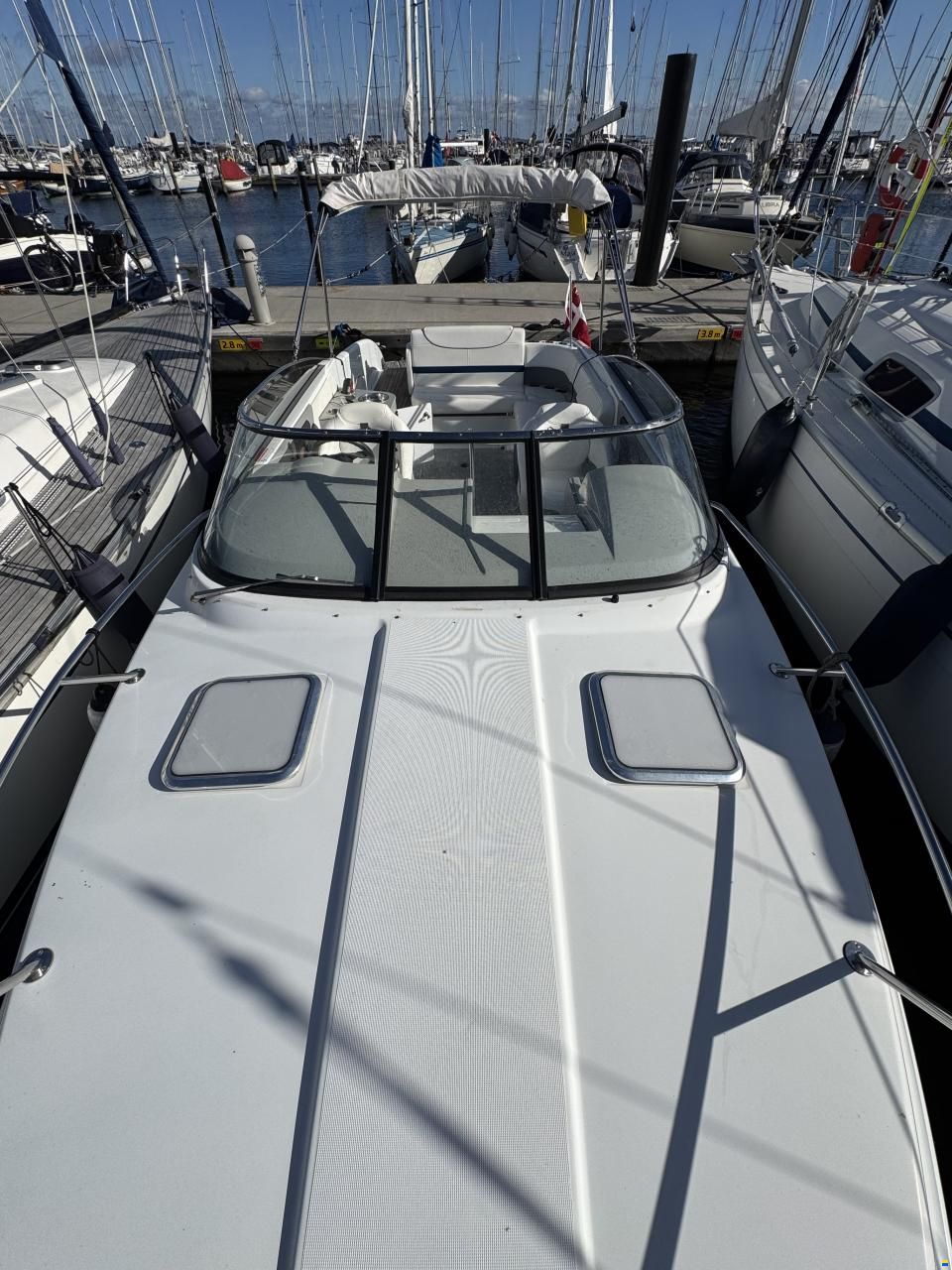 Formula 270 Sun Sport