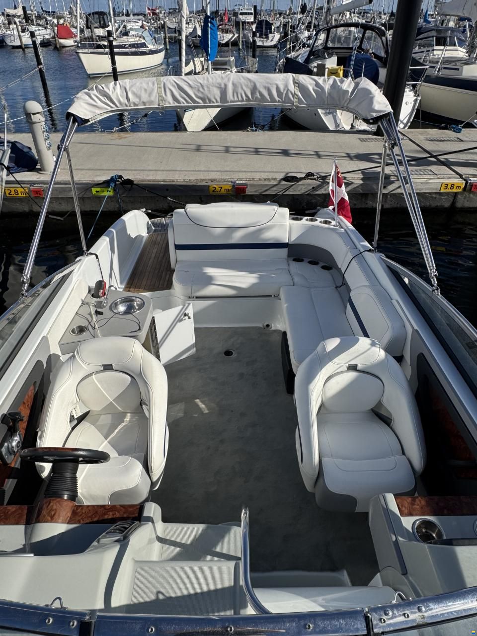 Formula 270 Sun Sport
