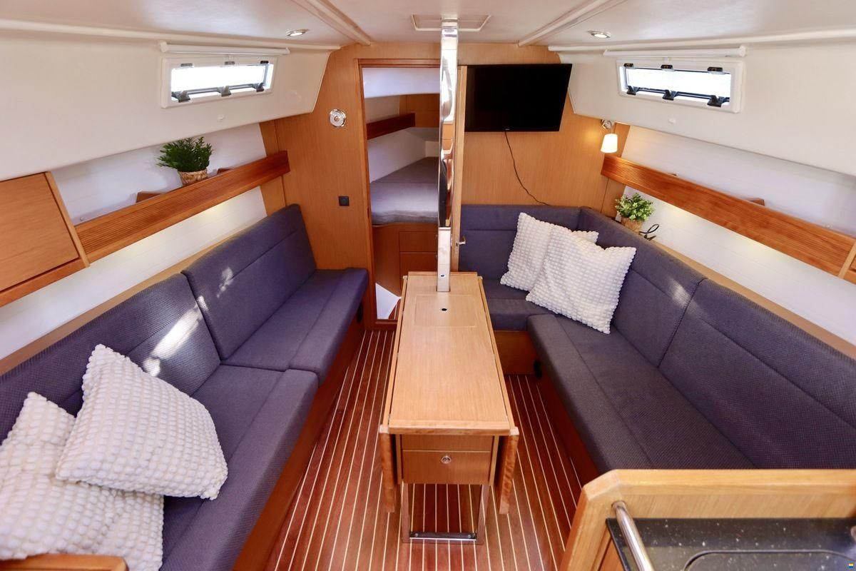 Bavaria 32 Cruiser