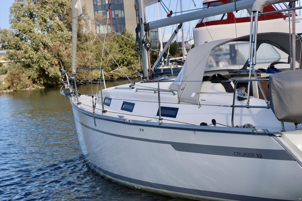 Bavaria 32 Cruiser