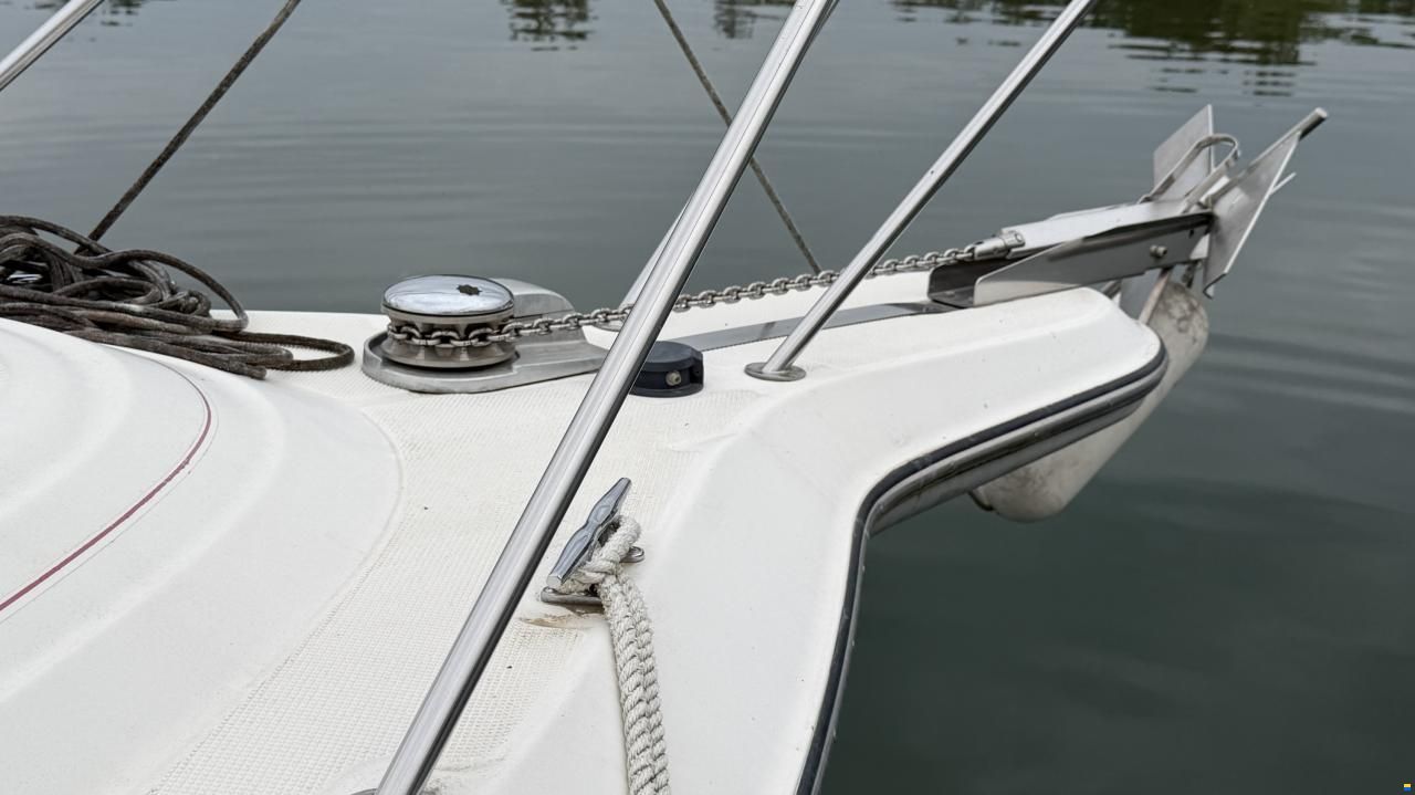 Maxum 2700 SCR