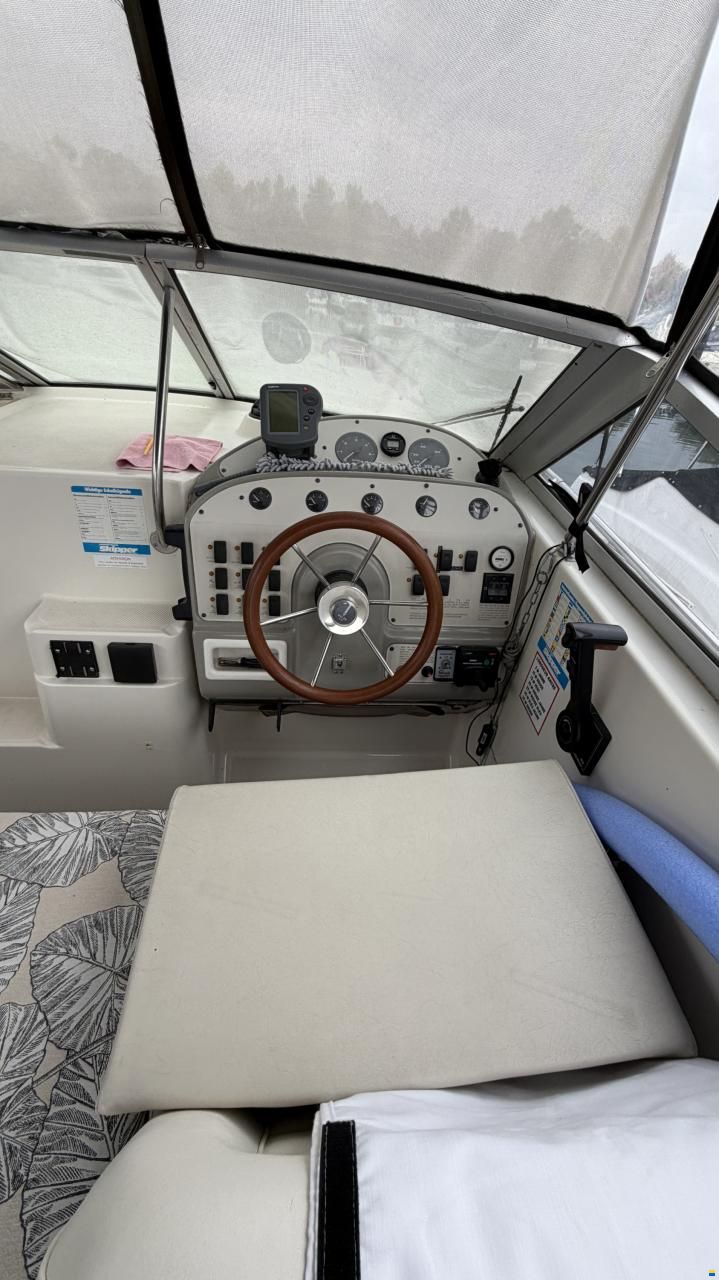 Maxum 2700 SCR
