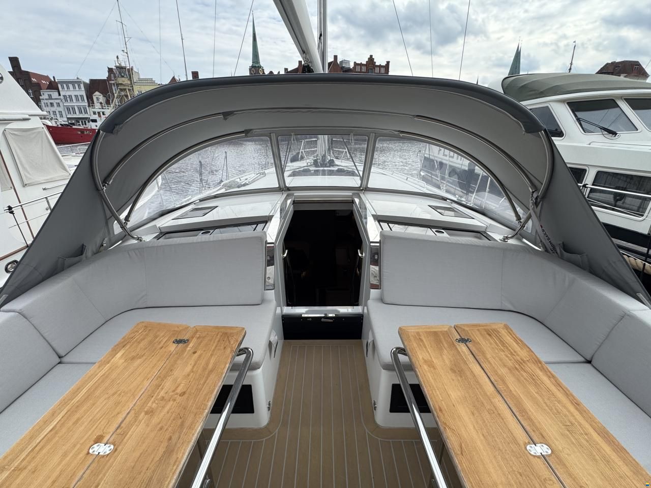Hanse 460