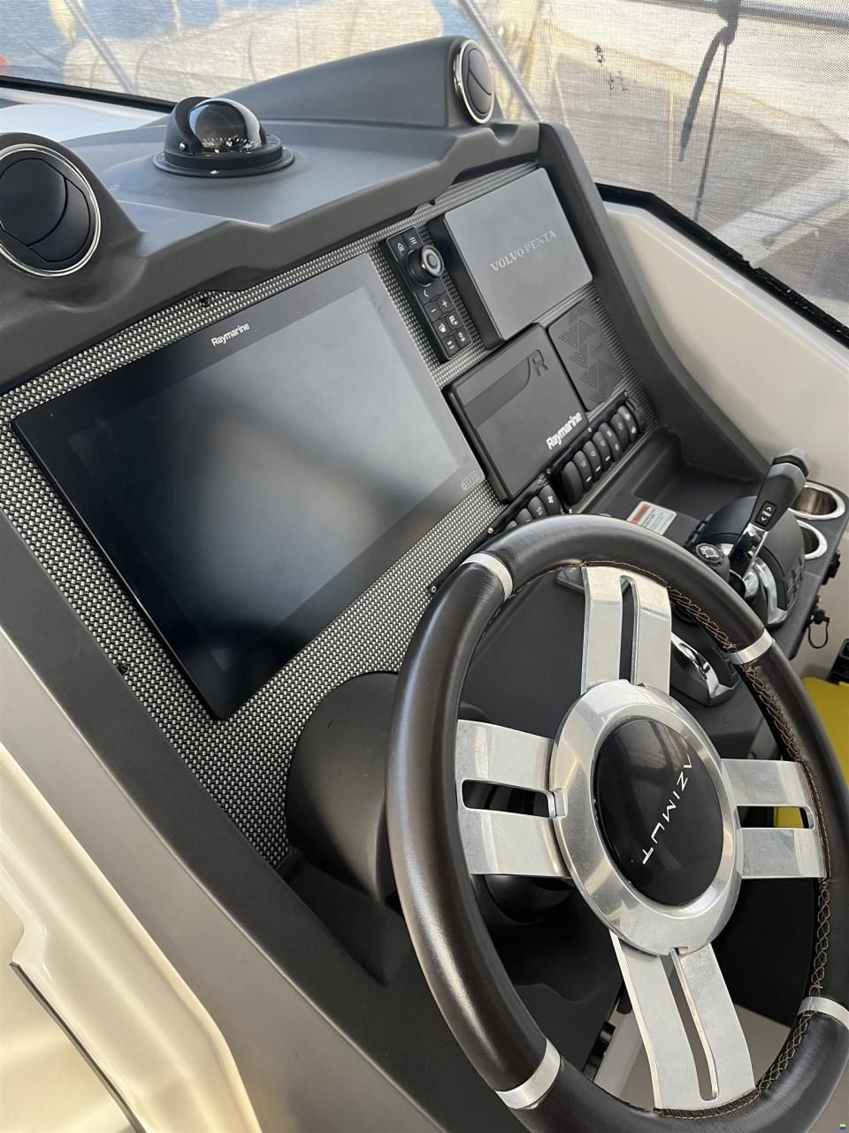 Azimut Atlantis 51