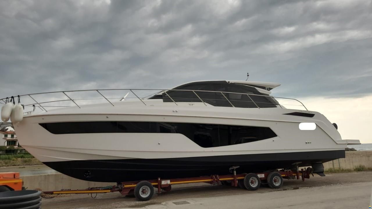 Azimut Atlantis 51