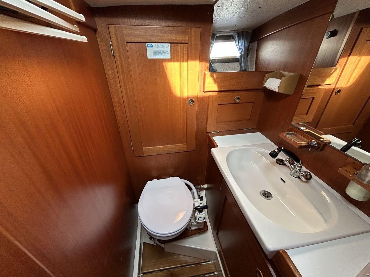 Hallberg-Rassy 352 Scandinavia