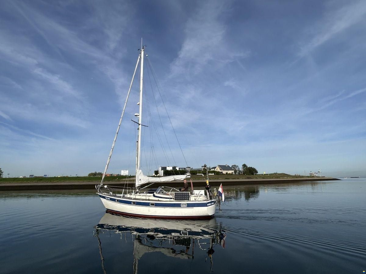 Hallberg-Rassy 352 Scandinavia
