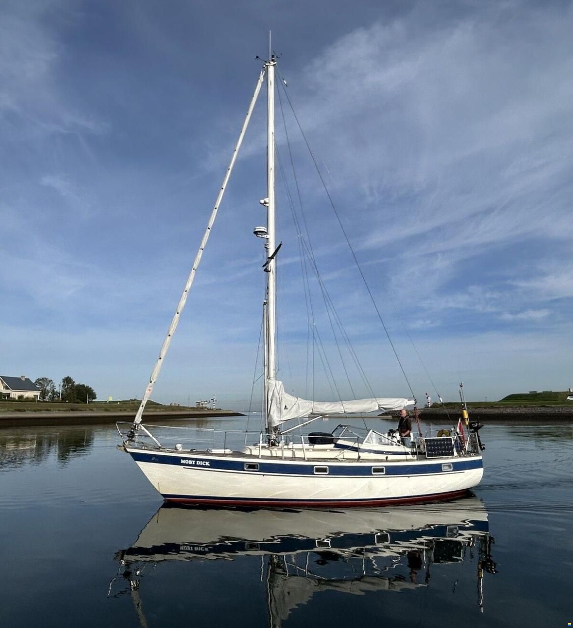 Hallberg-Rassy 352 Scandinavia