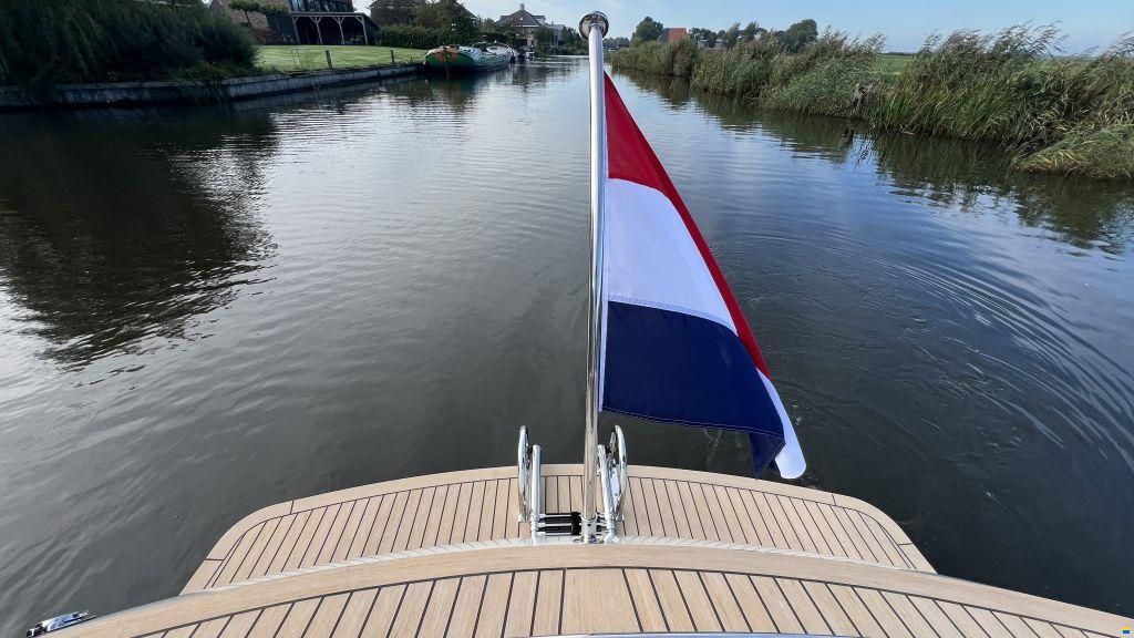 IJzendoorn Yachts Tender Cabin 800