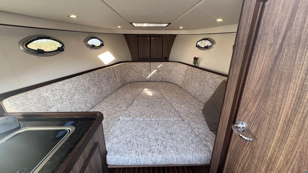 IJzendoorn Yachts Tender Cabin 800