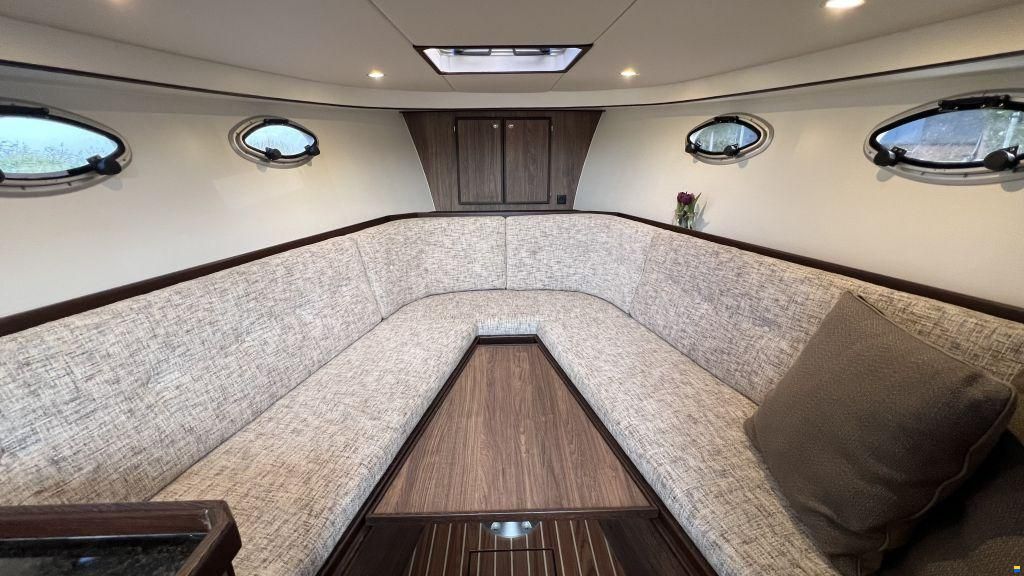 IJzendoorn Yachts Tender Cabin 800