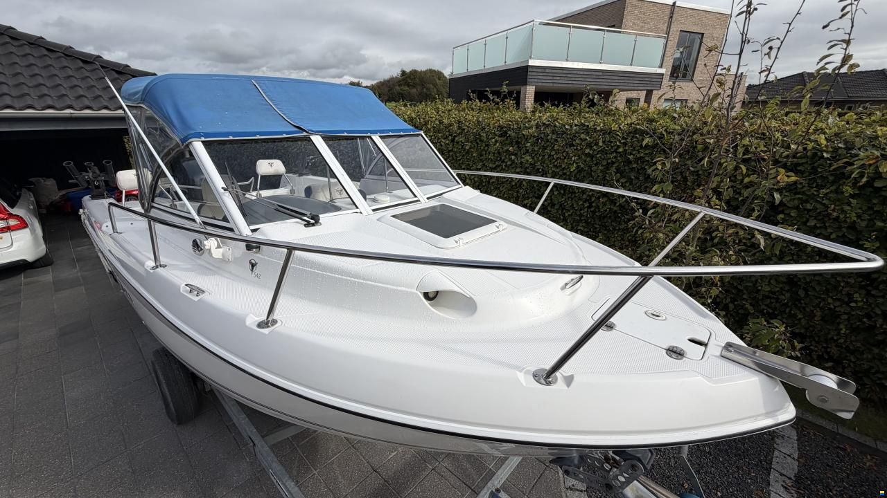 Campion 542SC
