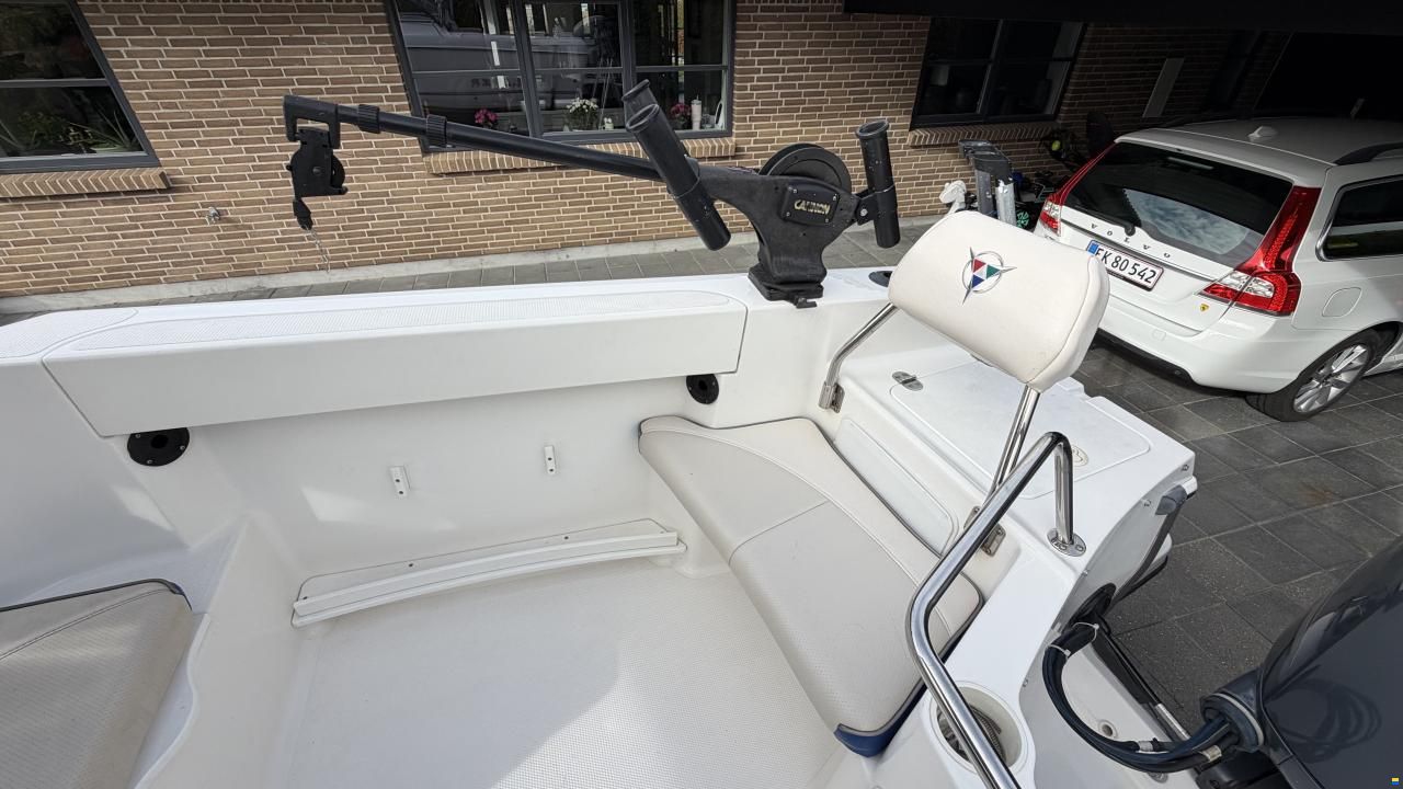 Campion 542SC