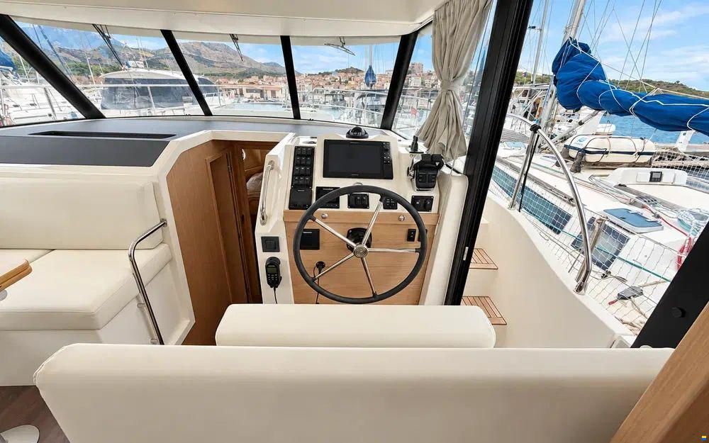 Beneteau Swift Trawler 41 Fly