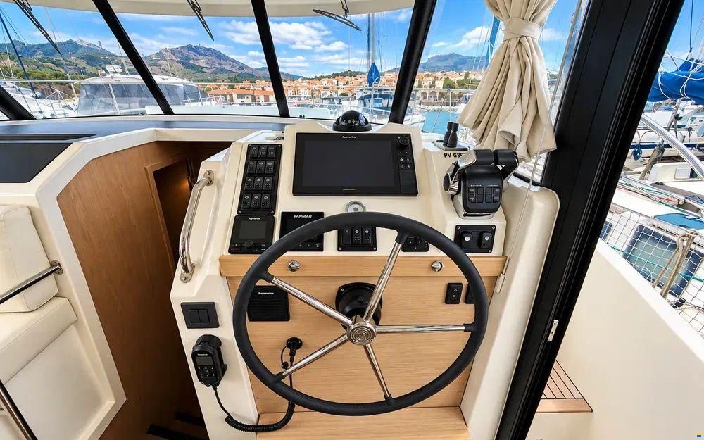 Beneteau Swift Trawler 41 Fly