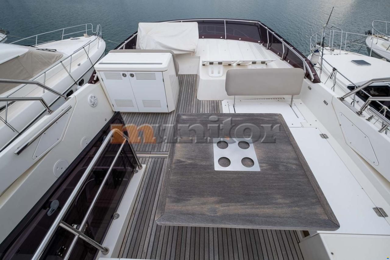 Jeanneau Prestige 520 Fly