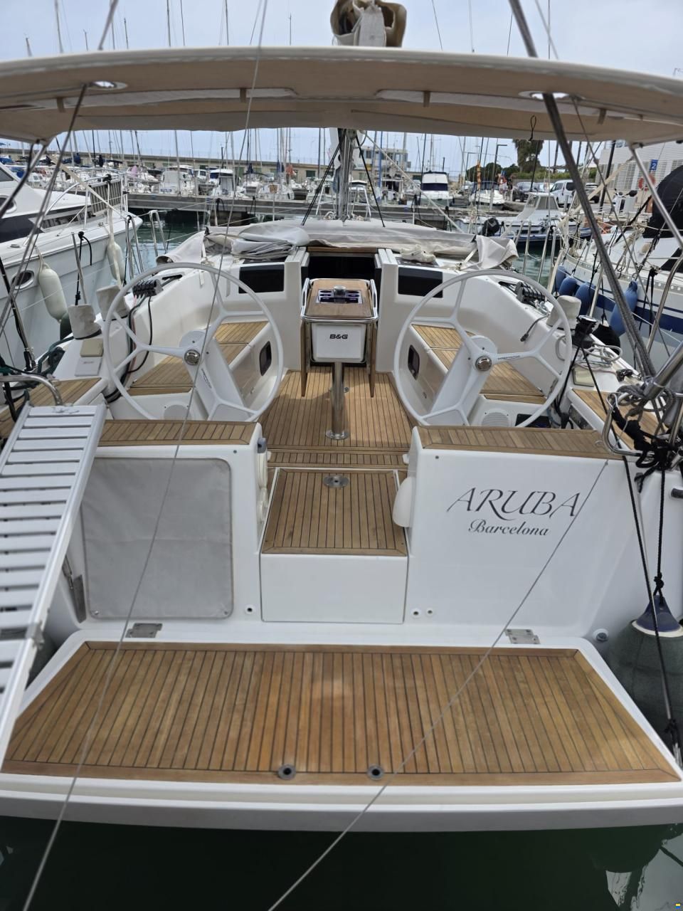Hanse 385