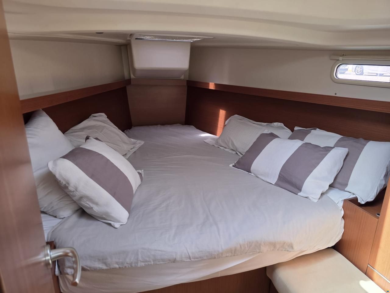 Hanse 385