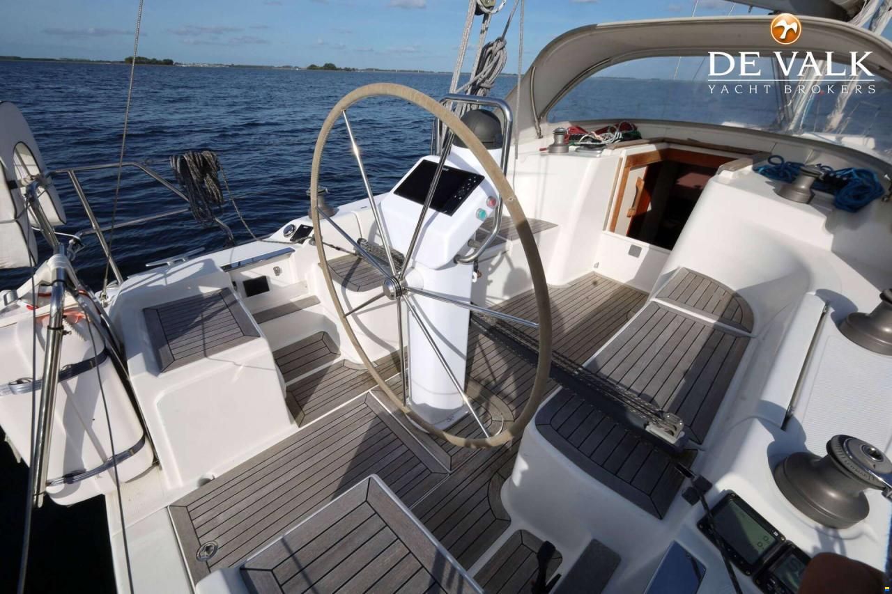 Hanse 370