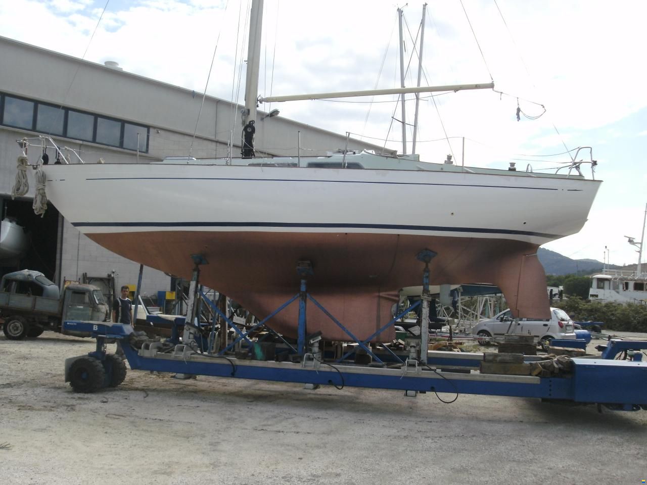 Camper & Nicholsons 35