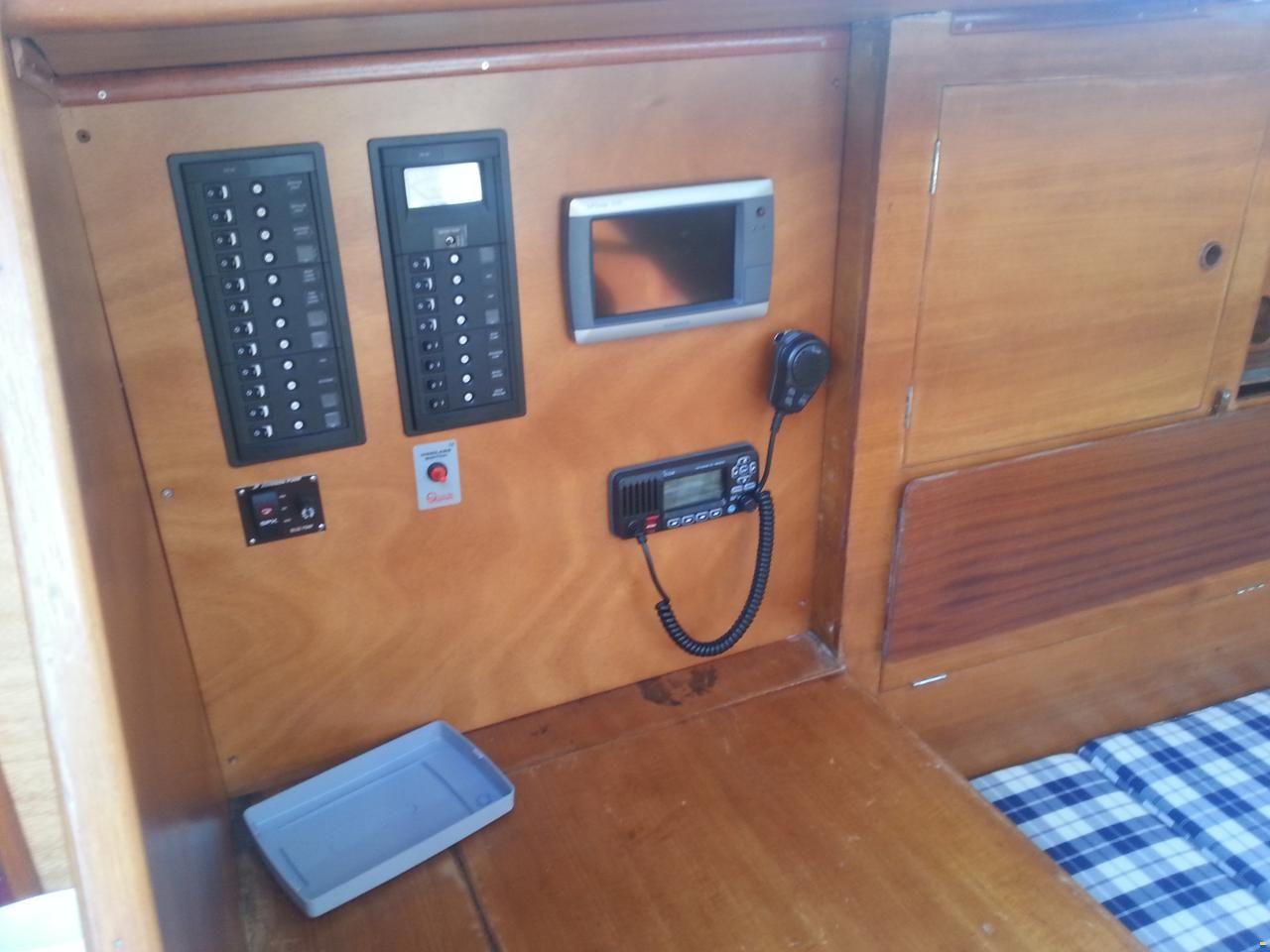 Camper & Nicholsons 35