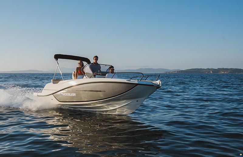 Quicksilver new 625 Open/Mercury 150
