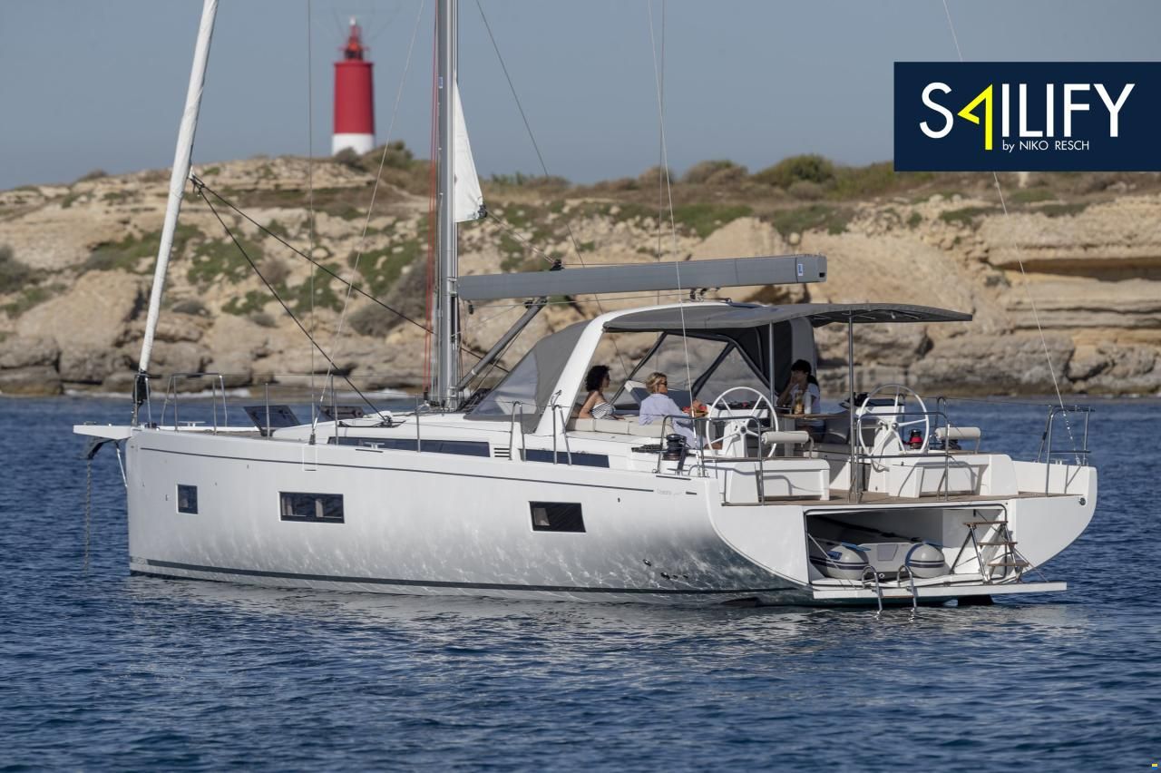 Beneteau Oceanis Yacht 54