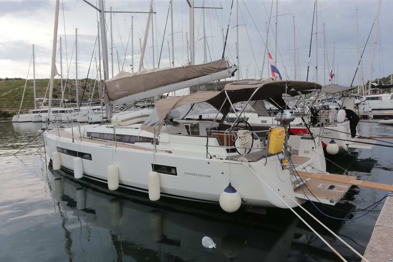 Jeanneau Sun Odyssey 490