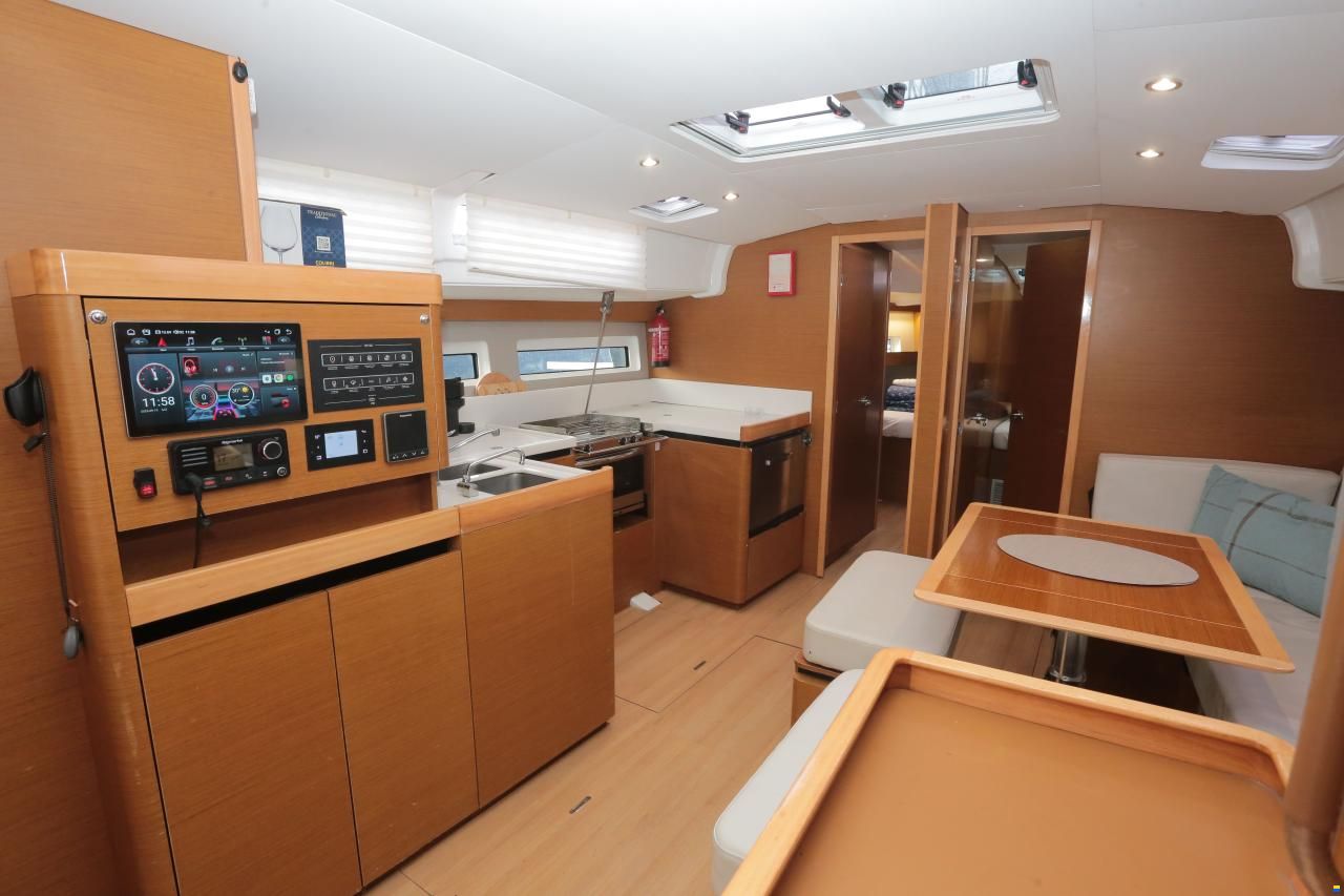 Jeanneau Sun Odyssey 490