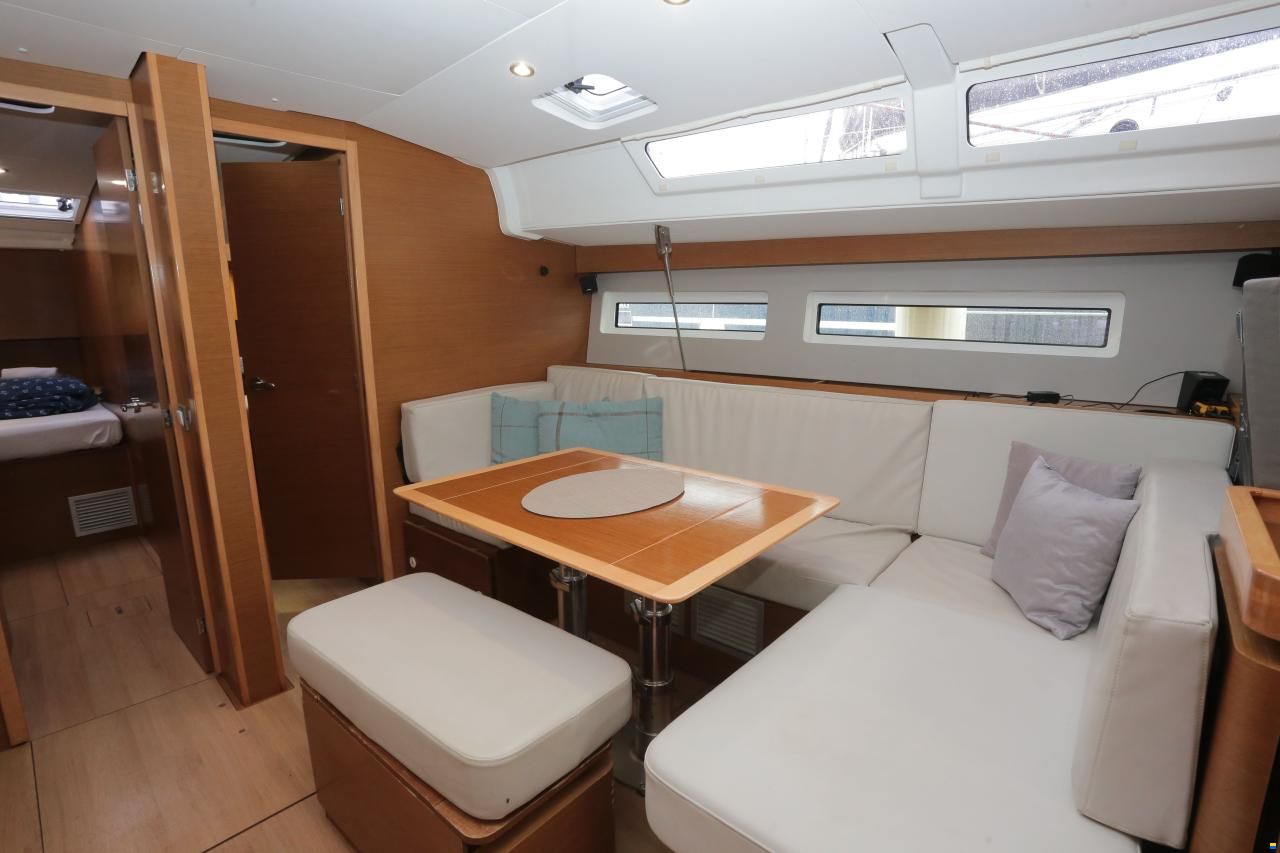 Jeanneau Sun Odyssey 490