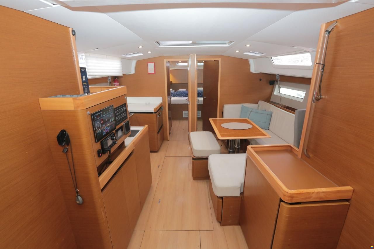 Jeanneau Sun Odyssey 490