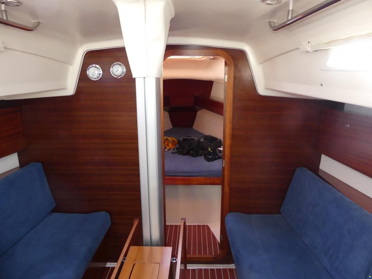 Salona 35 Performance