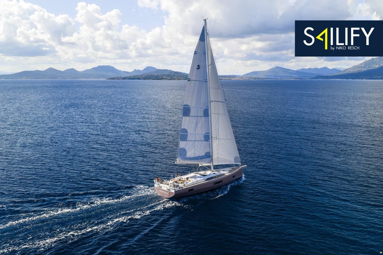 Beneteau Oceanis 52