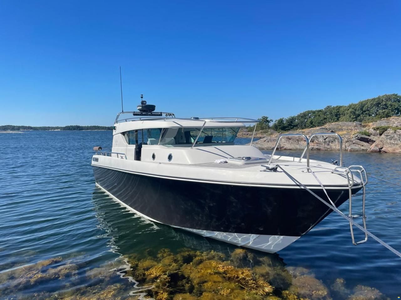 Delta Powerboats 34 SW